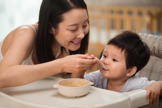 梁姓女孩子起名高分的名字推荐